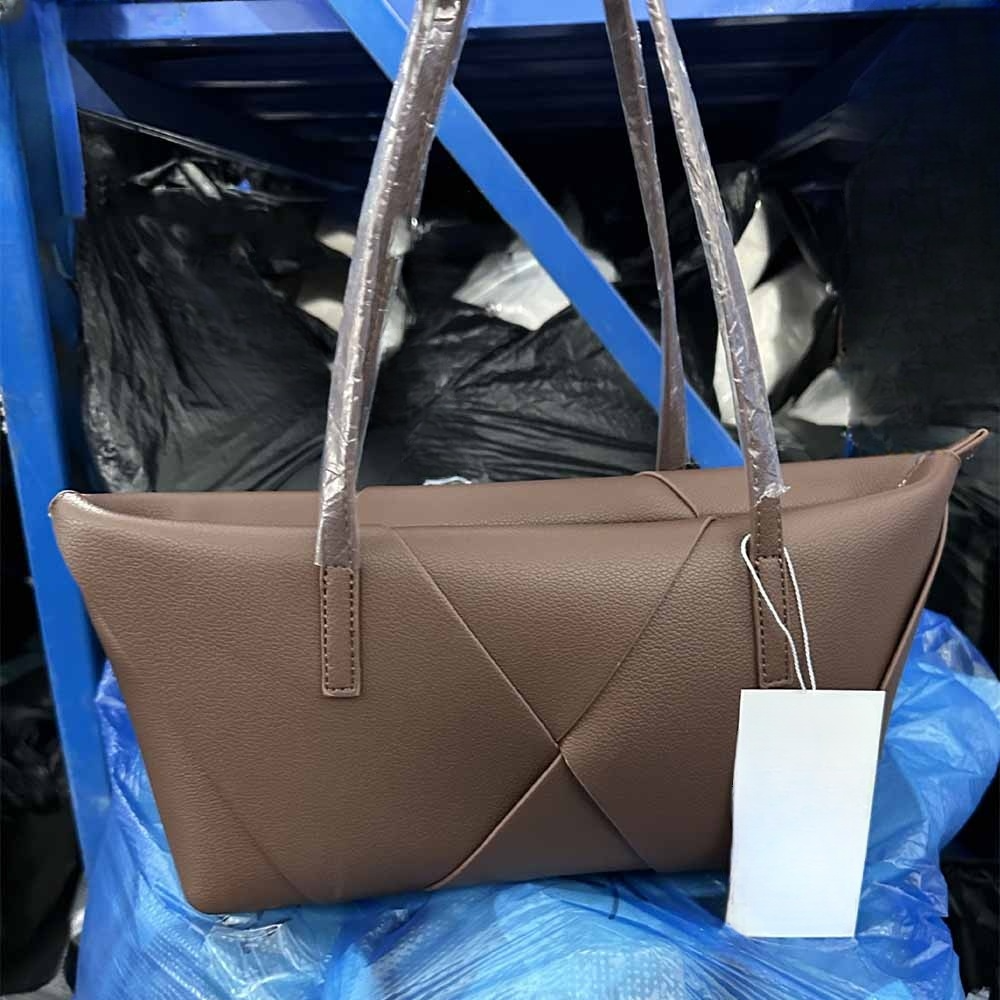 #288 Women's new stitching contrast shoulder bag large commuter handbag